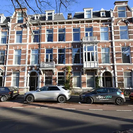 De Kleine Regentes * האג